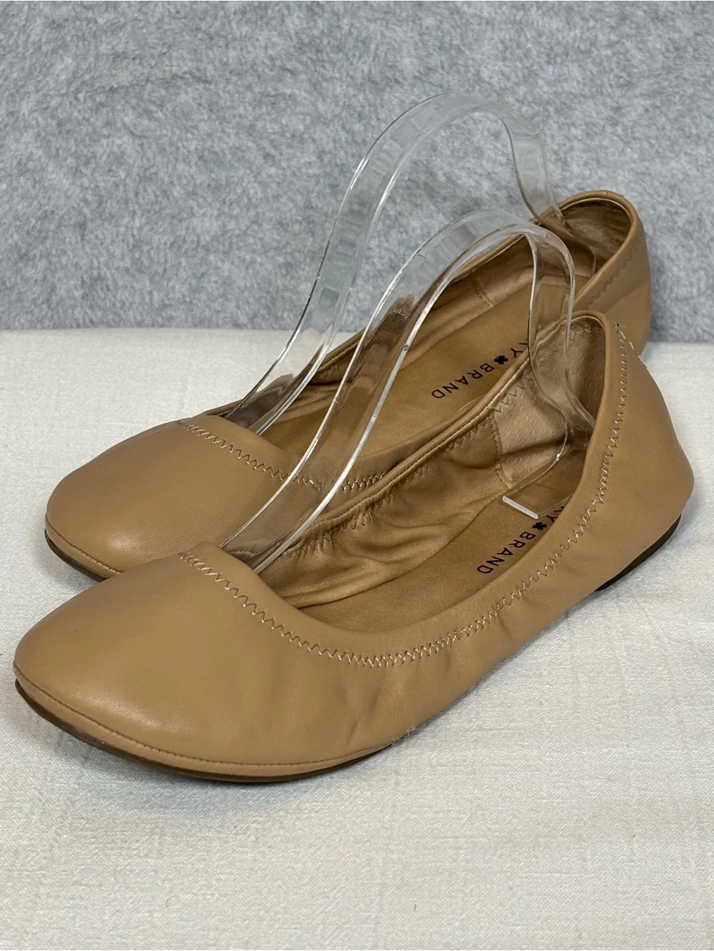 Lucky Brand Emmie Classic Slip-On Leather Ballet Flats-Tan-Women Size 11